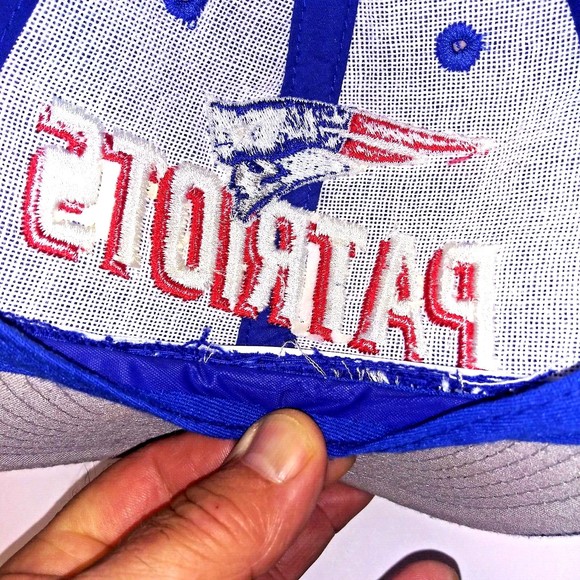 Vintage New England Patriots NFL Pro Line Logo Athletics Cap Hat Hook & Loop 90s - Picture 9 of 9